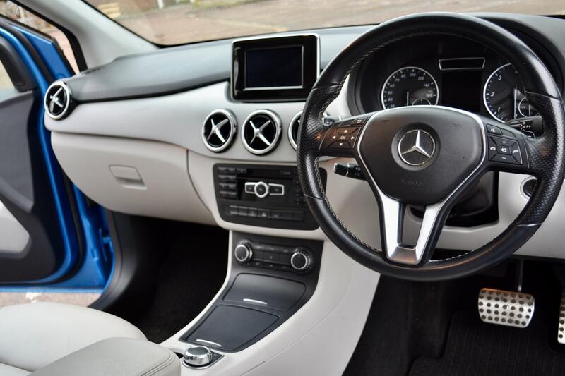 MERCEDES-BENZ B CLASS