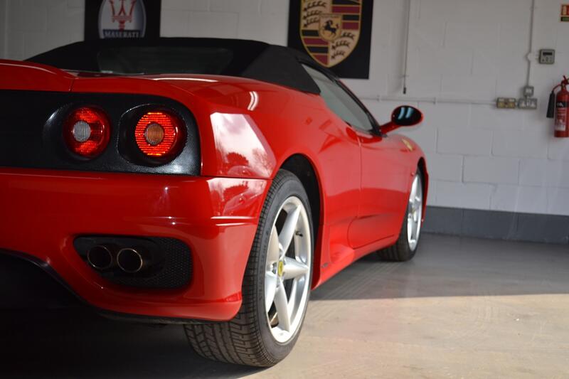 FERRARI 360