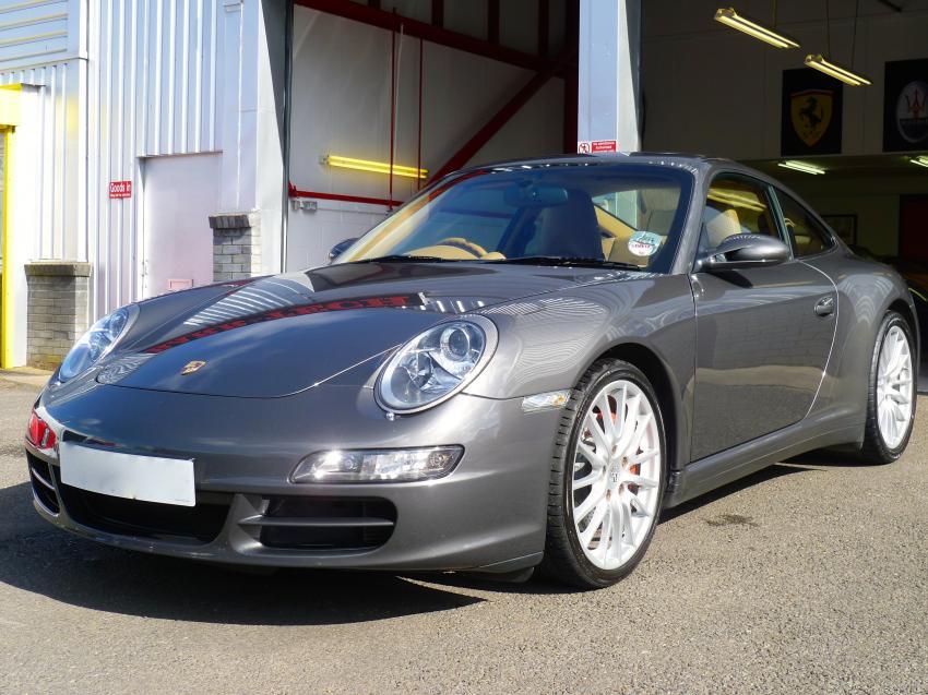 View PORSCHE 911 CLASSIC C4S COUPE TIPTRONIC S