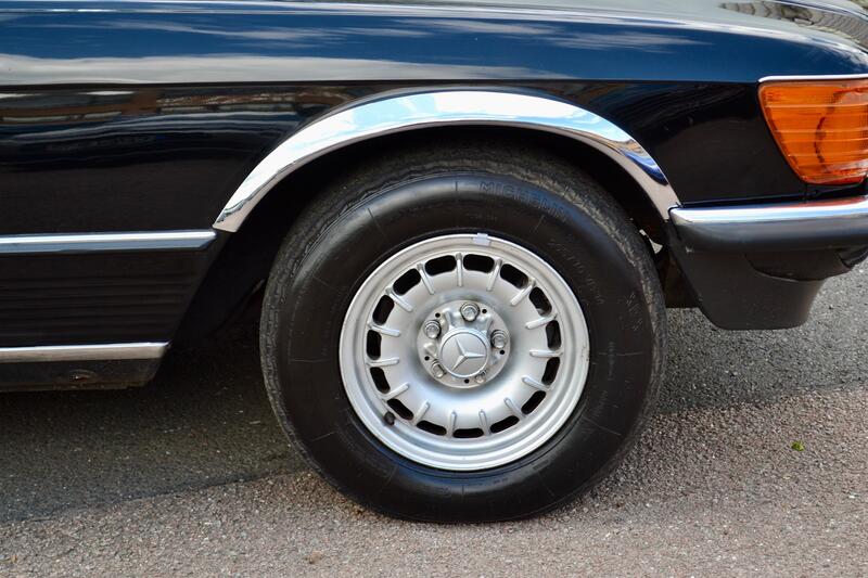 MERCEDES-BENZ SL CLASS