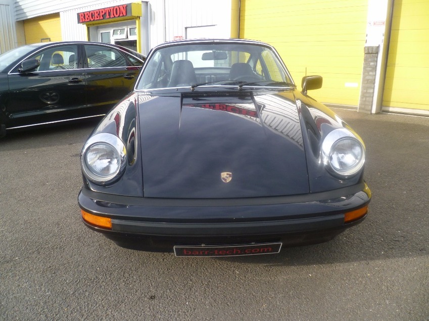 View PORSCHE 911 CLASSIC 2.7