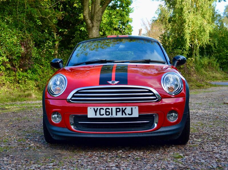 View MINI COUPE 1.6 Cooper Coupe