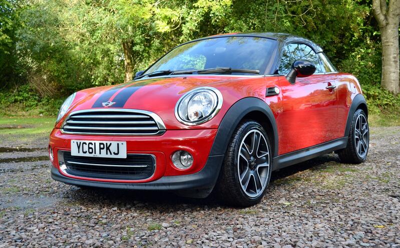 View MINI COUPE 1.6 Cooper Coupe