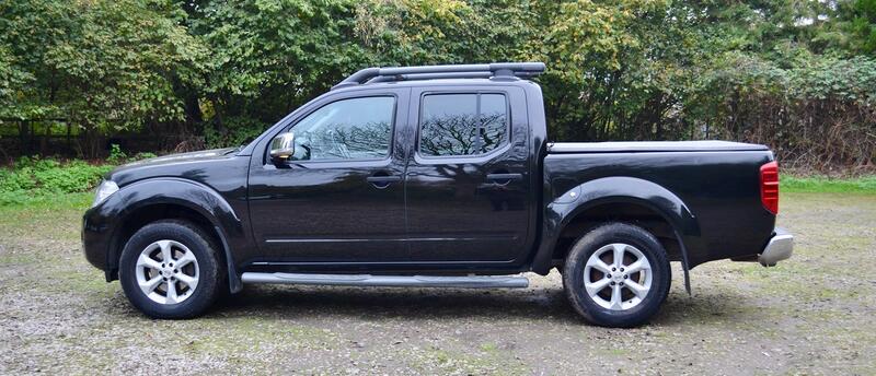 NISSAN NAVARA