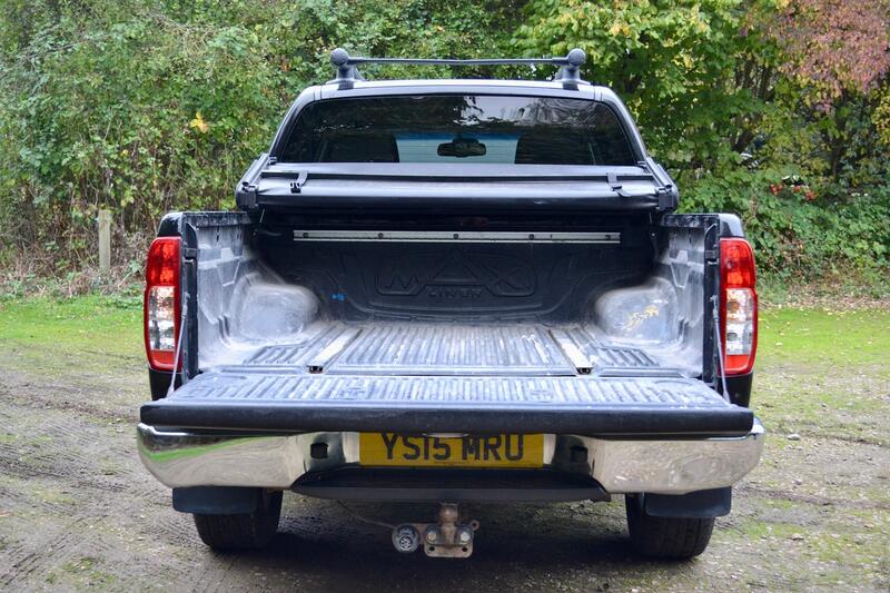 NISSAN NAVARA