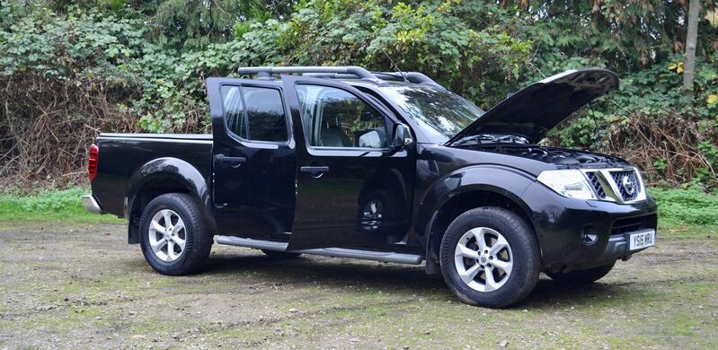 NISSAN NAVARA