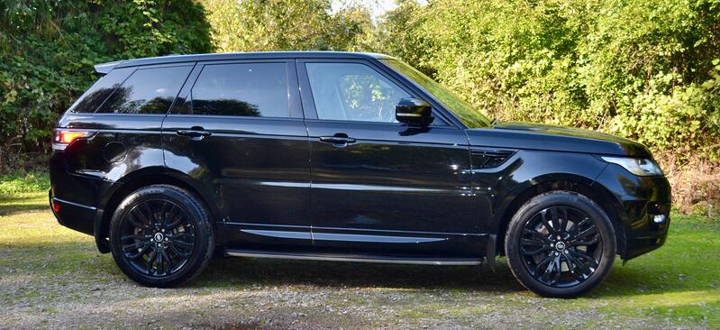 View LAND ROVER RANGE ROVER SPORT 3.0 SD V6 HSE