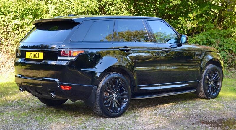 View LAND ROVER RANGE ROVER SPORT 3.0 SD V6 HSE