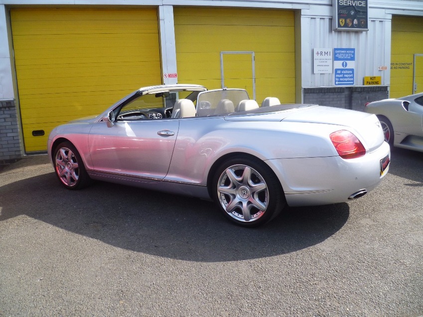 BENTLEY CONTINENTAL GTC