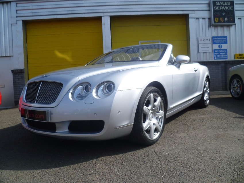 View BENTLEY CONTINENTAL GTC -