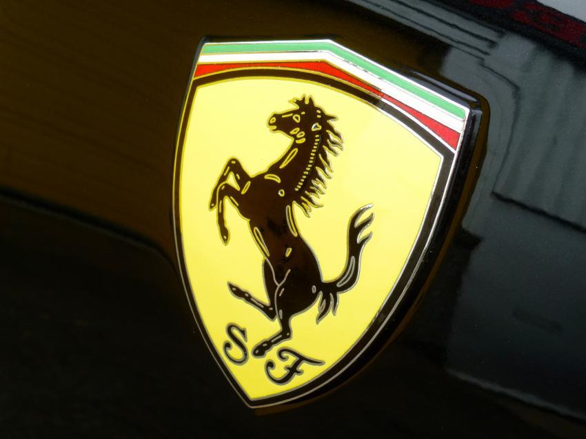 FERRARI 599