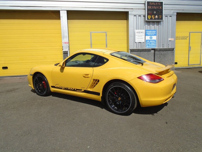 PORSCHE CAYMAN