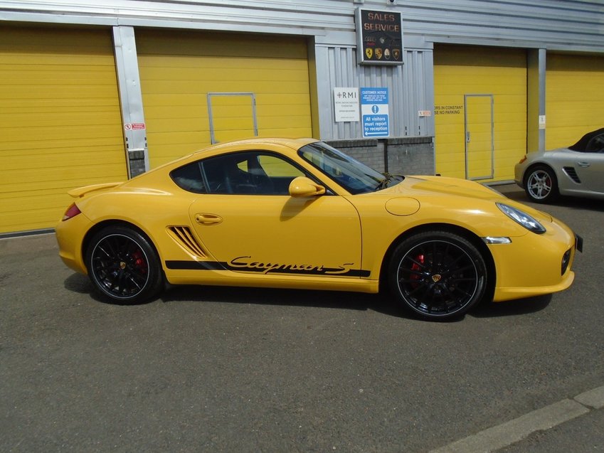 PORSCHE CAYMAN