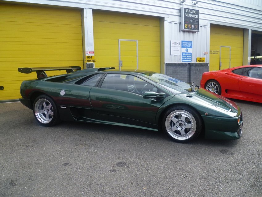 LAMBORGHINI DIABLO