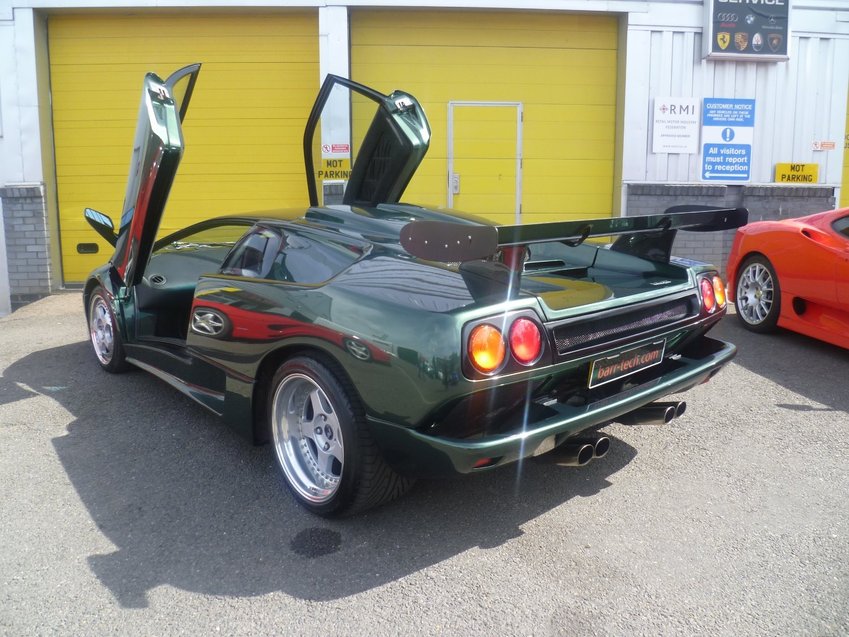 LAMBORGHINI DIABLO