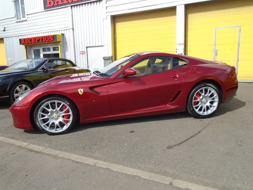 FERRARI 599