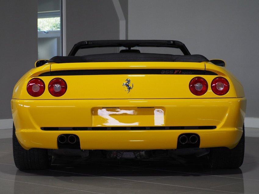 FERRARI F355