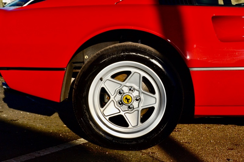 FERRARI 308