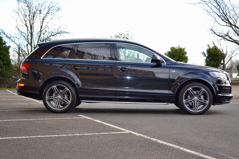 View AUDI Q7 TDI QUATTRO S LINE PLUS