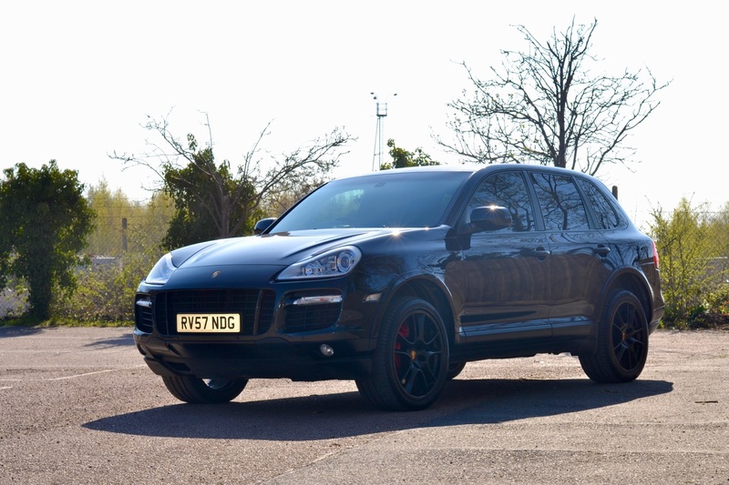 View PORSCHE CAYENNE TURBO