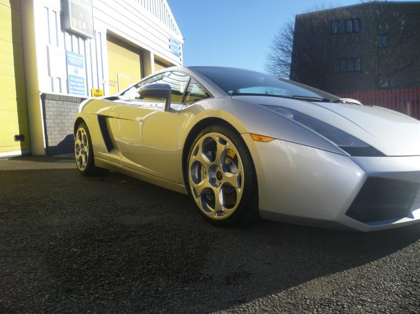 View LAMBORGHINI GALLARDO -