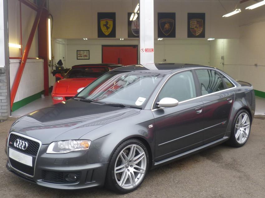 View AUDI RS4 4.2 Quattro Saloon