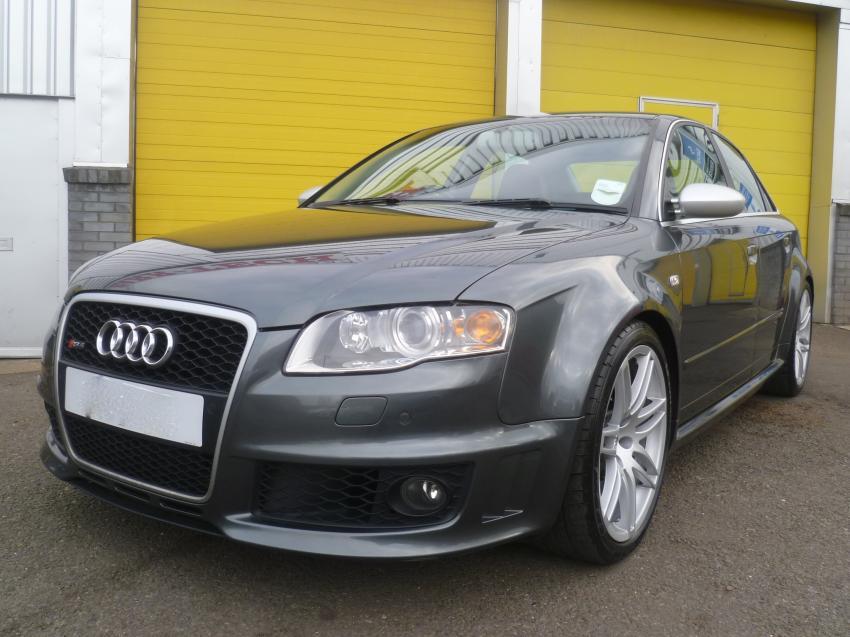 View AUDI RS4 4.2 Quattro Saloon