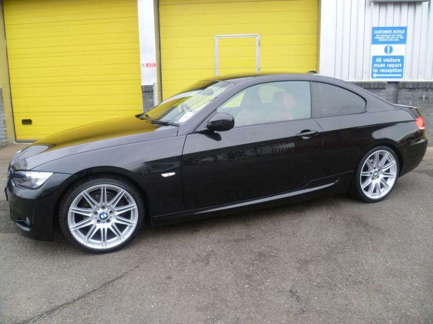 View BMW 3 SERIES 320D AUTO M SPORT  HIGHLINE COUPE 