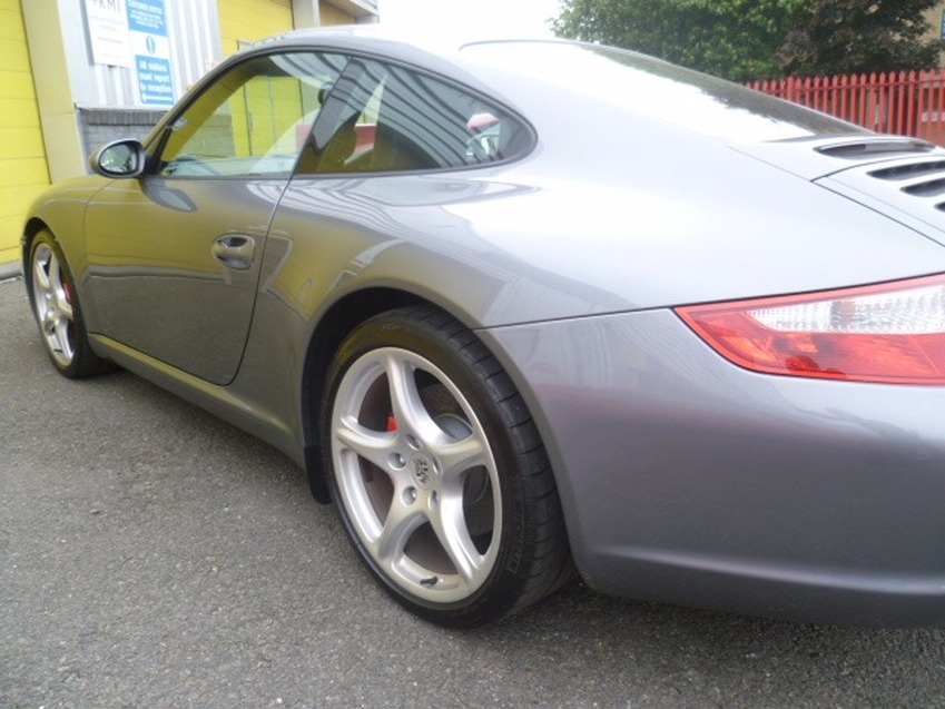 PORSCHE 911 MK 997