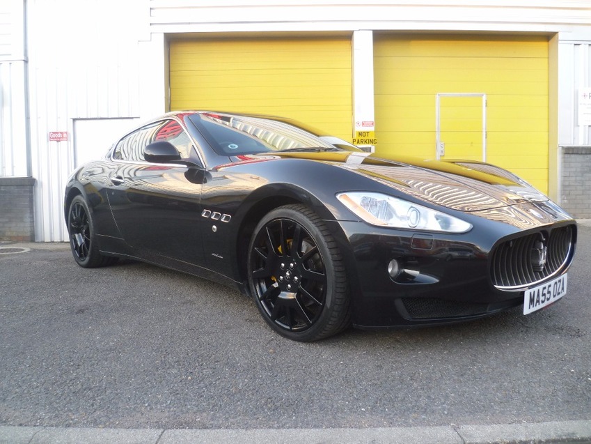 MASERATI GRANTURISMO